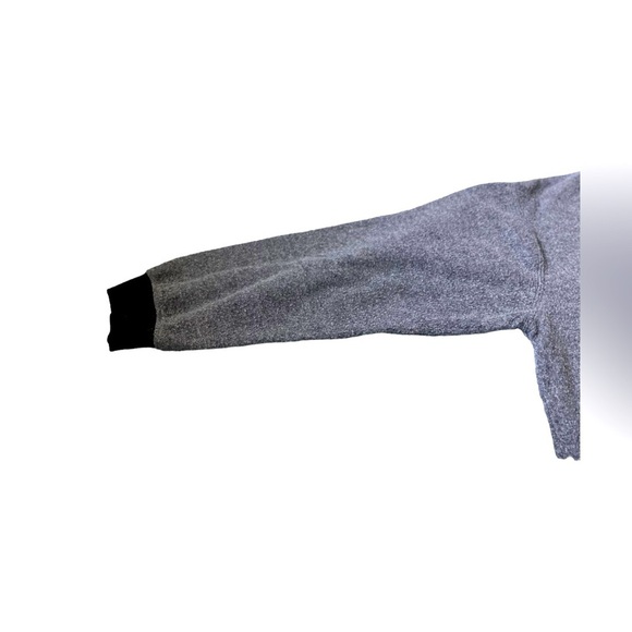 SOLD
DISNEY Minnie Mouse rare Gray Crew Neck Sweatshirt L (11/13) cotton shirt - Picture 13 of 15